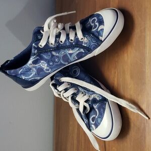 Coach sneakers size 8